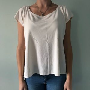 Eileen Fisher boxy tee 100% silk